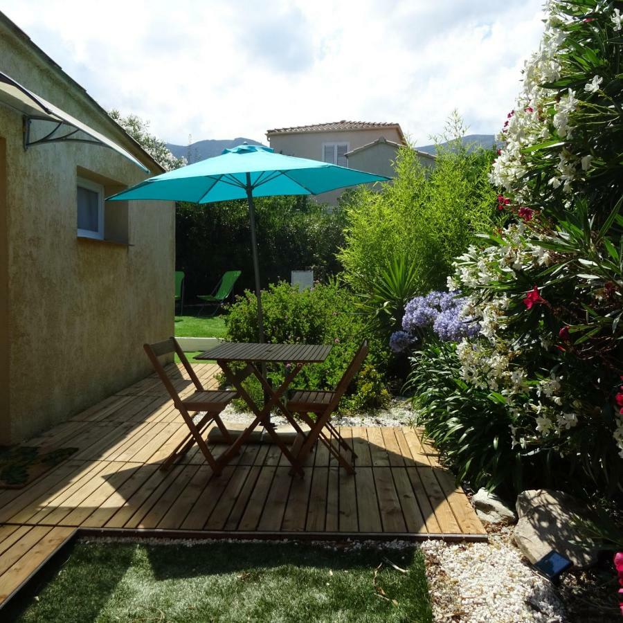 2 Pieces Independant Avec Son Jardinet Prive Hotel Borgo  Exterior foto